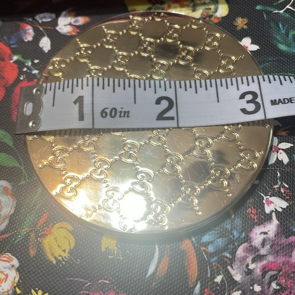 Stunning compact GG mirror, new - Picture 4 of 4